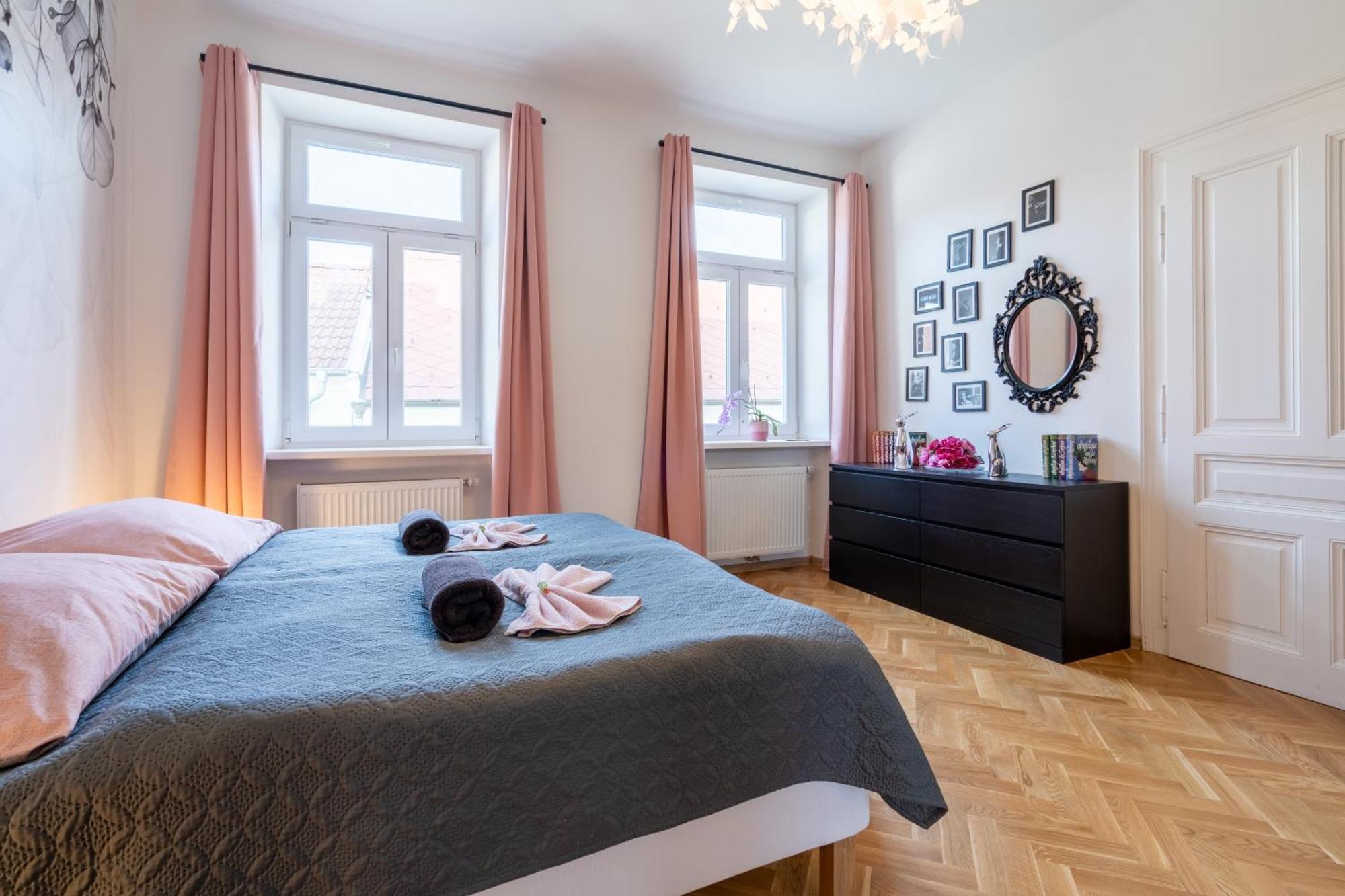 Revliving Apartments Eggenburg Eksteriør bilde