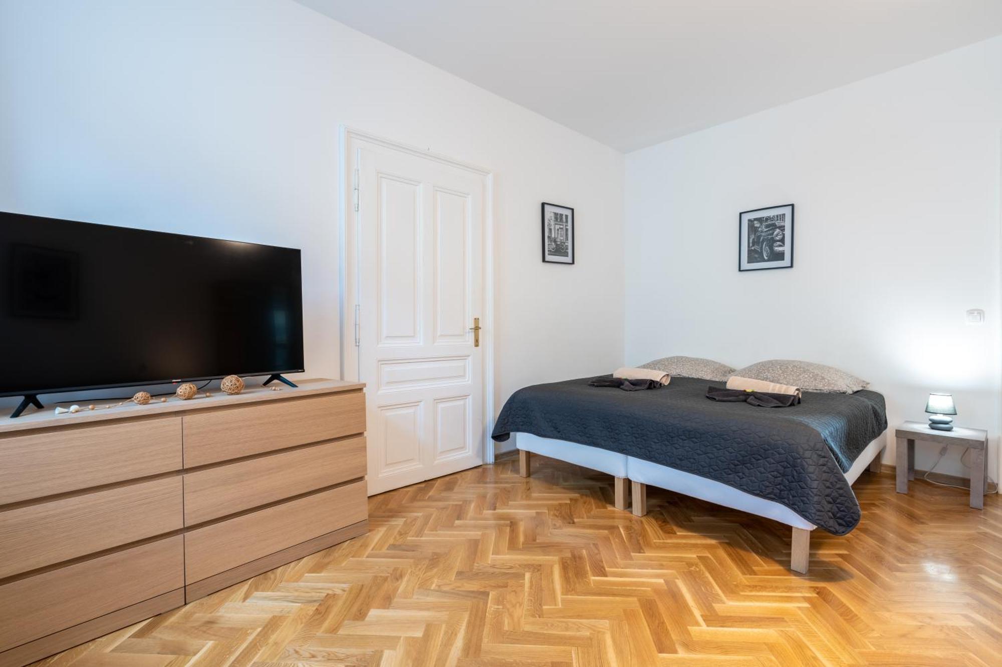 Revliving Apartments Eggenburg Eksteriør bilde